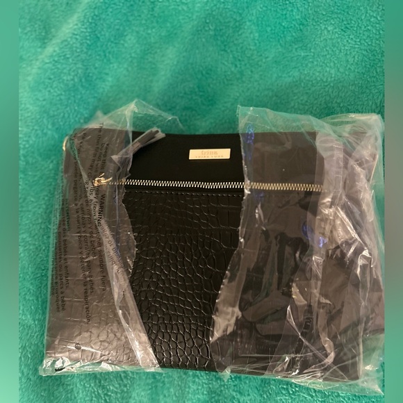 Trina Turk Black Crossbody Bag - Picture 3 of 11